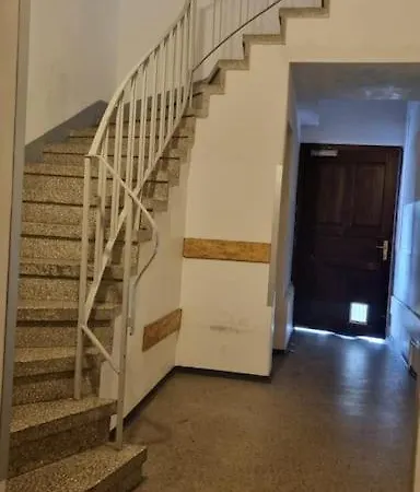 Mit 2 Betten Inklusive Gratis Parkplatz Apartment Graz