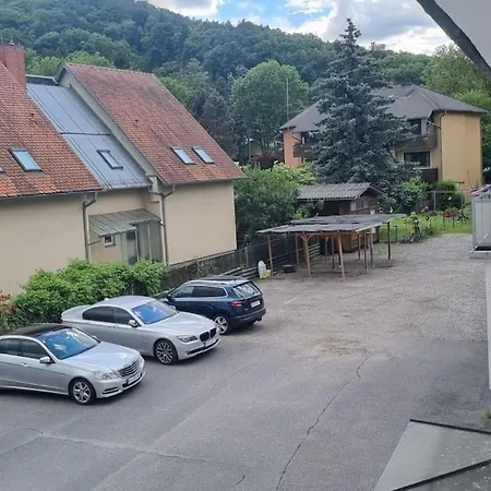 Mit 2 Betten Inklusive Gratis Parkplatz Graz