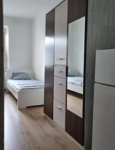 Daire Mit 2 Betten Inklusive Gratis Parkplatz